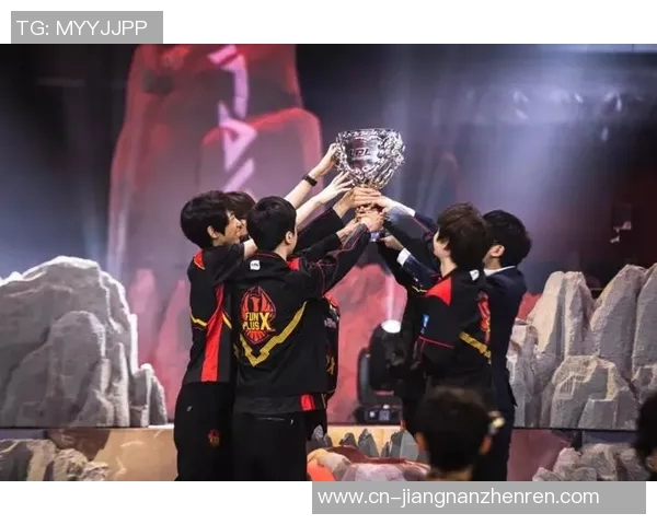 2026年3月份新闻和平精英战场上的传奇征程FPX团队的荣耀与突破之路